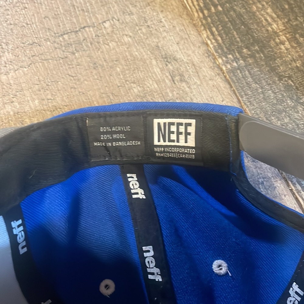 Neff SnapBack - Picture 6 of 6